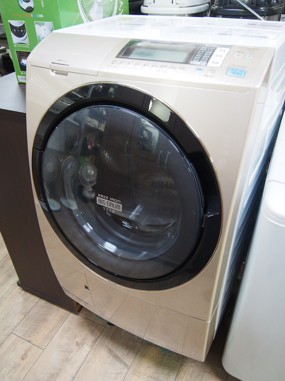 14,616円A487 女性オーナー　日立　ドラム式洗濯機　BD-S7400L ドラムスリム